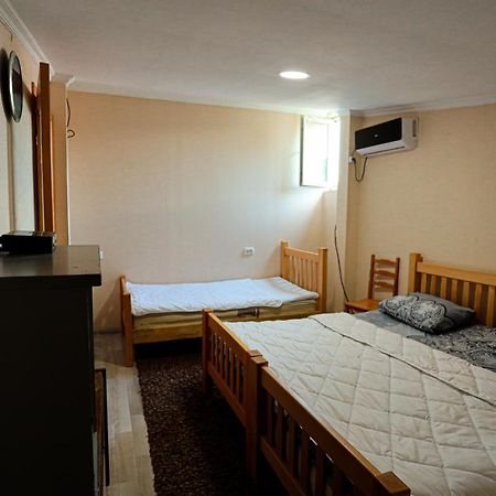 Guesthouse Gua 쿠타이시 외부 사진
