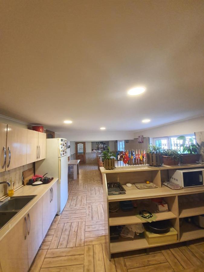 Guesthouse Gua 쿠타이시 외부 사진